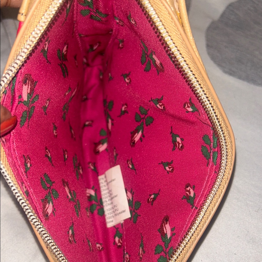 Betsey Johnson Tan and Red Heart Pizza Wristlet - Picture 5 of 8